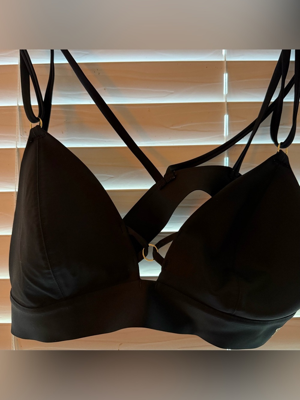 Victoria's Secret PINK Bonded Strappy Triangle Bralette. - Picture 2 of 3